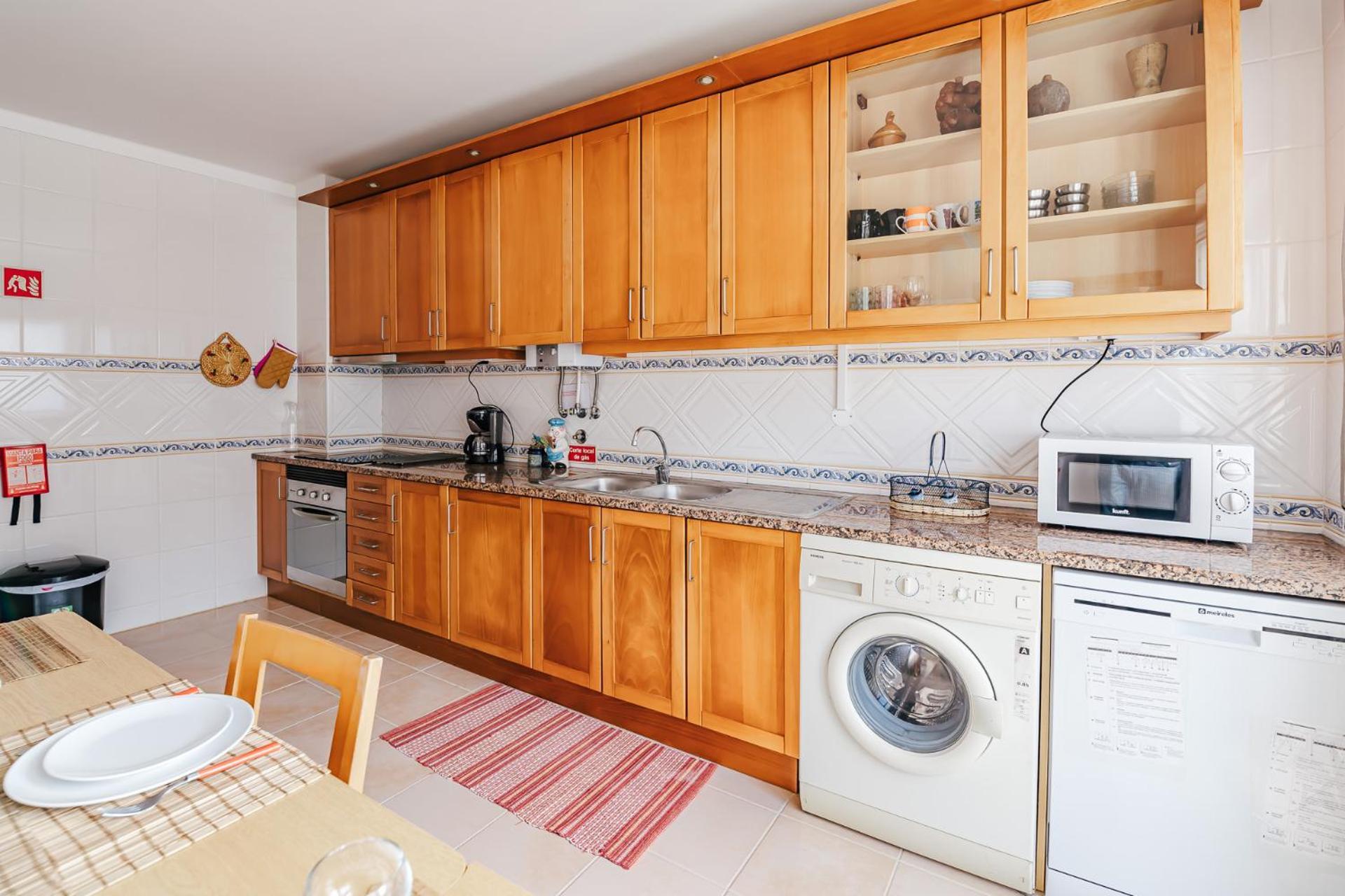 Apartment Front Ferrel (Leiria)